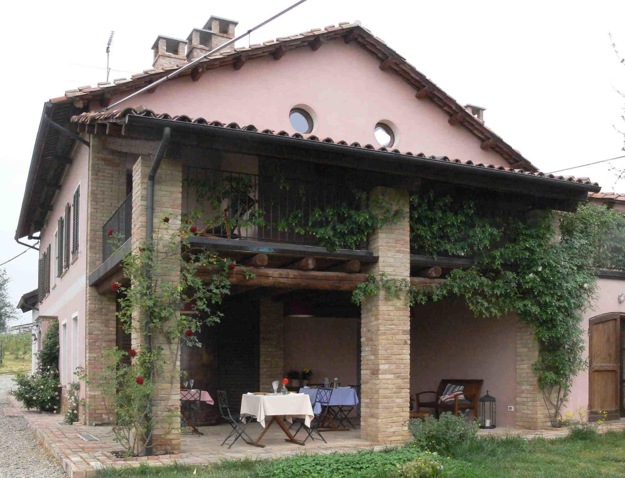 Casa Isabella Guest House Vaglio Serra Luaran gambar